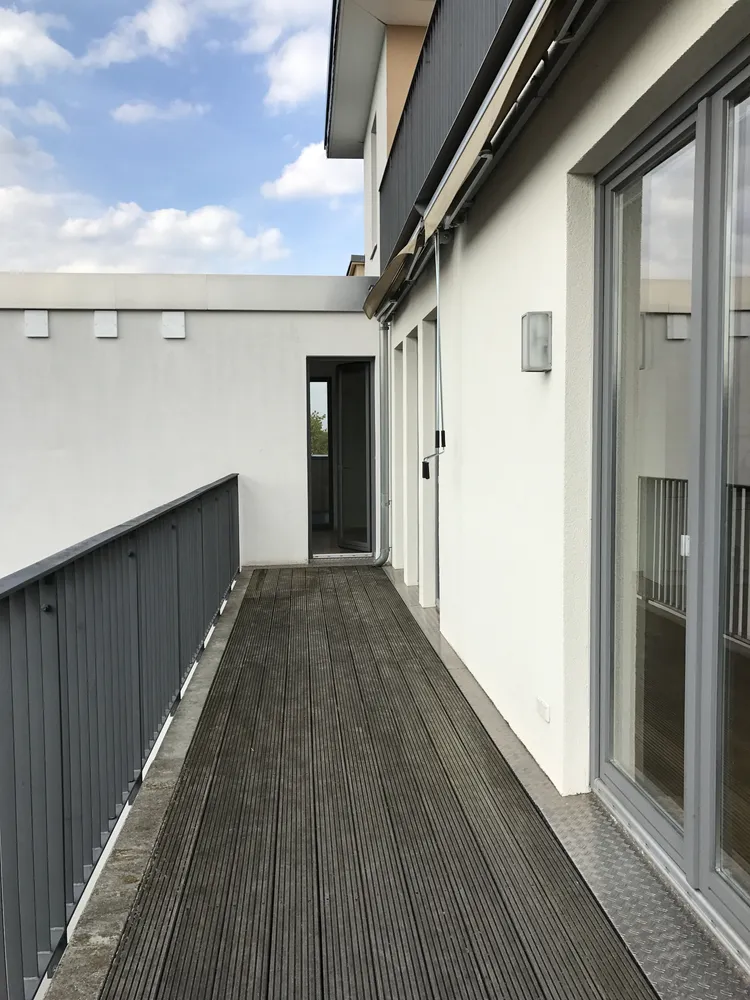2 Zimmer Wohnung mit 90 m² in Berlin – Bild 4