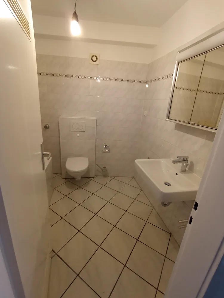 2 room apartment with 56 m² in Cologne – Photo 7