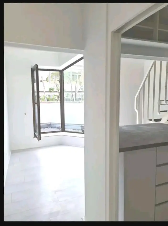 2 Zimmer Wohnung mit 95 m² in Düsseldorf – Bild 8