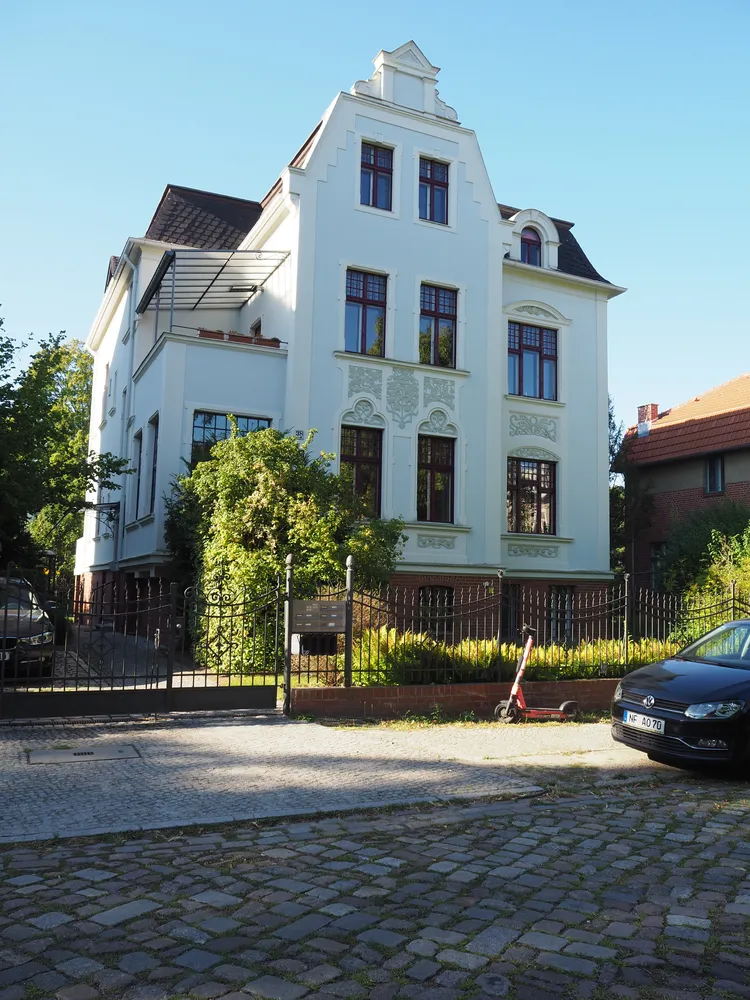 3 Zimmer Wohnung mit 101 m² in Berlin – Bild 1