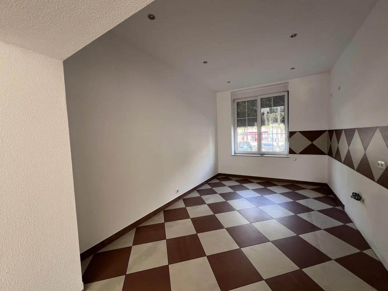 2 Zimmer Wohnung mit 72 m² in Mönchengladbach – Bild 2