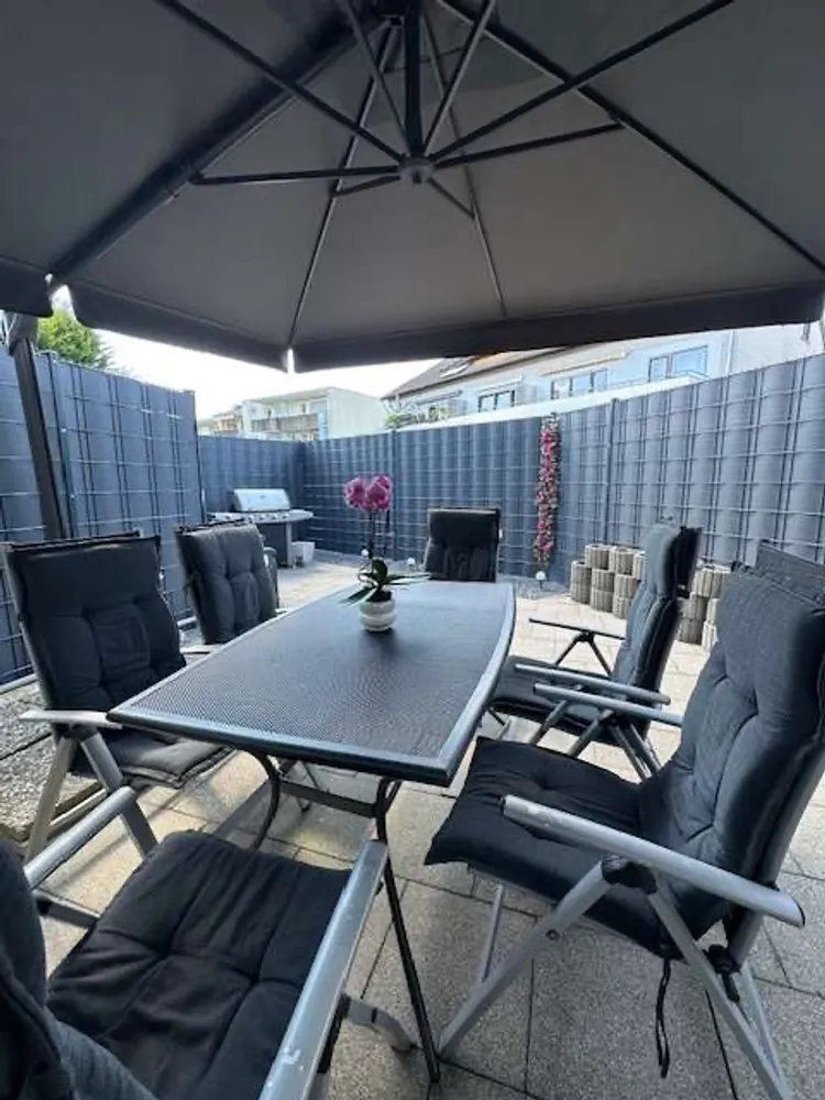 5 Zimmer Haus mit 145 m² in Karlsruhe – Bild 1