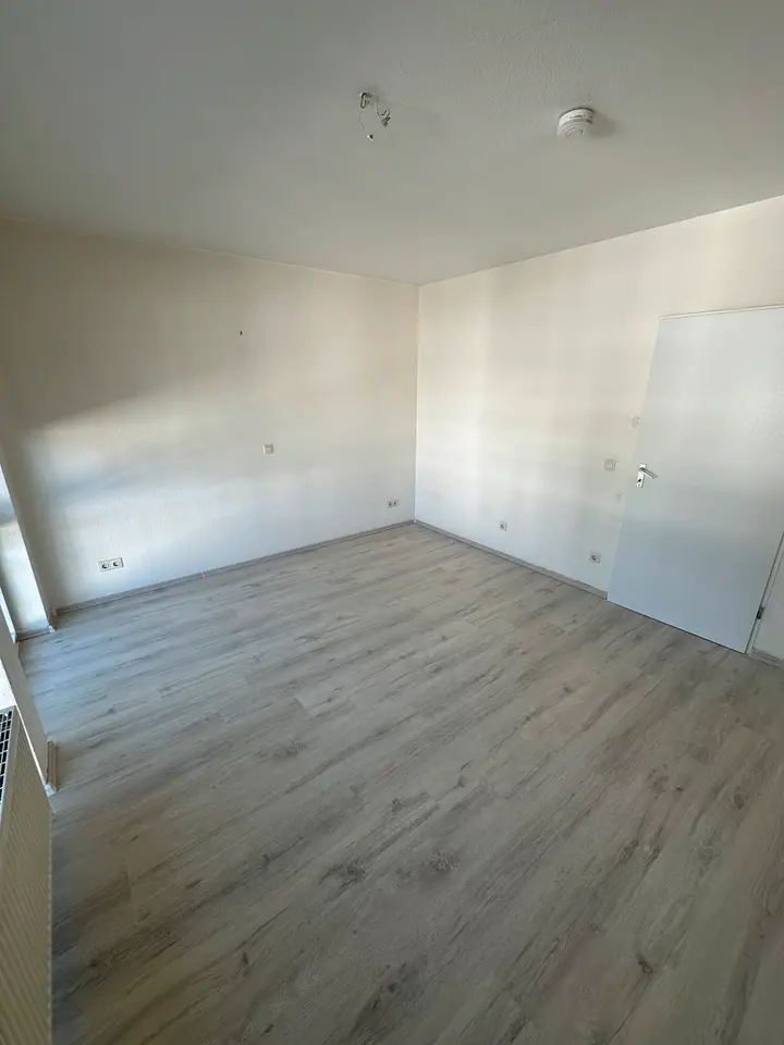 2 Zimmer Wohnung mit 72 m² in Solingen – Bild 2
