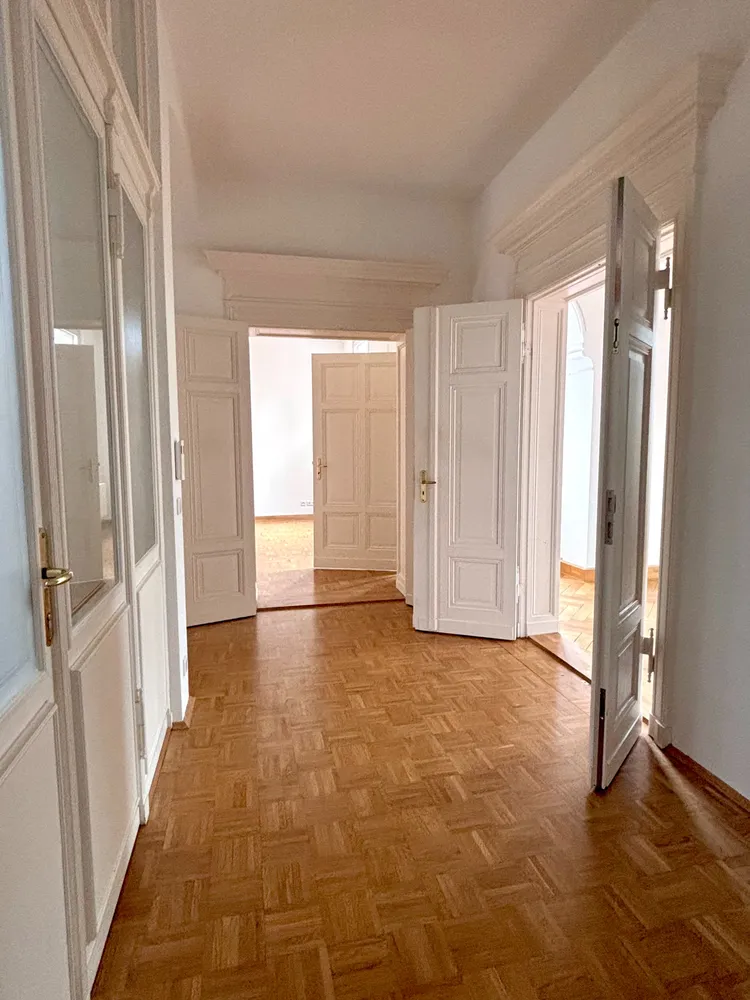 3 Zimmer Wohnung mit 125 m² in Halle (Saale) – Bild 3
