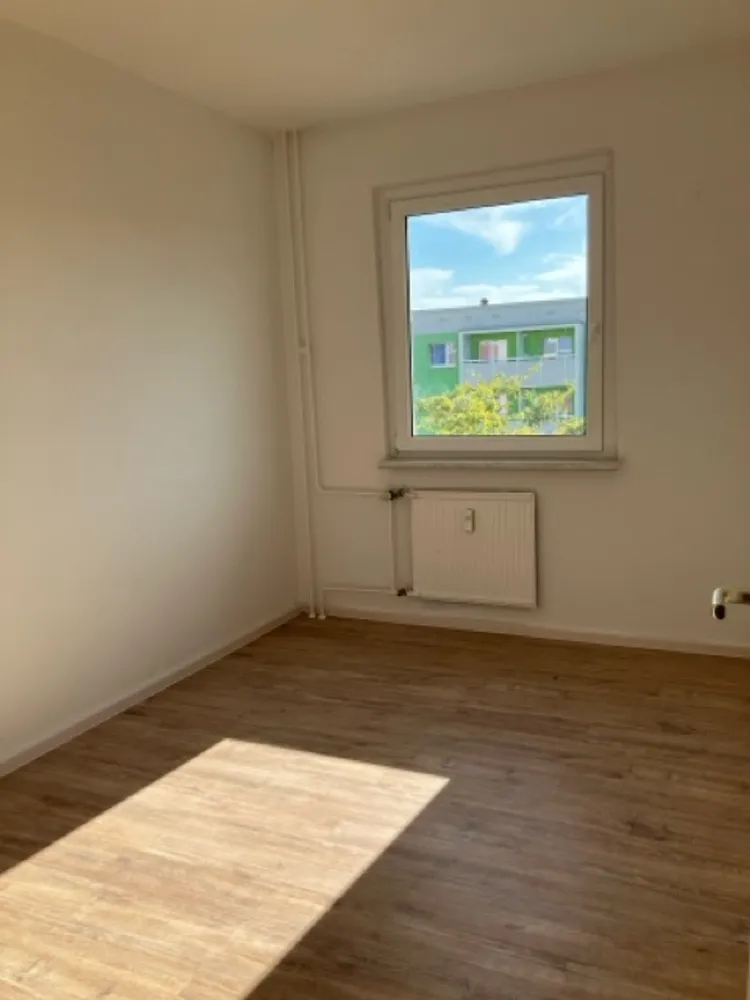 6 Zimmer Wohnung mit 114 m² in Halle (Saale) – Bild 3