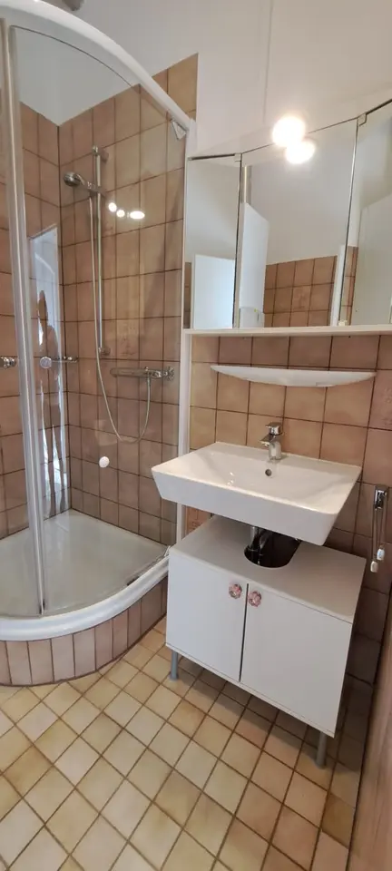 2 Zimmer Wohnung mit 28 m² in Hürth – Bild 5