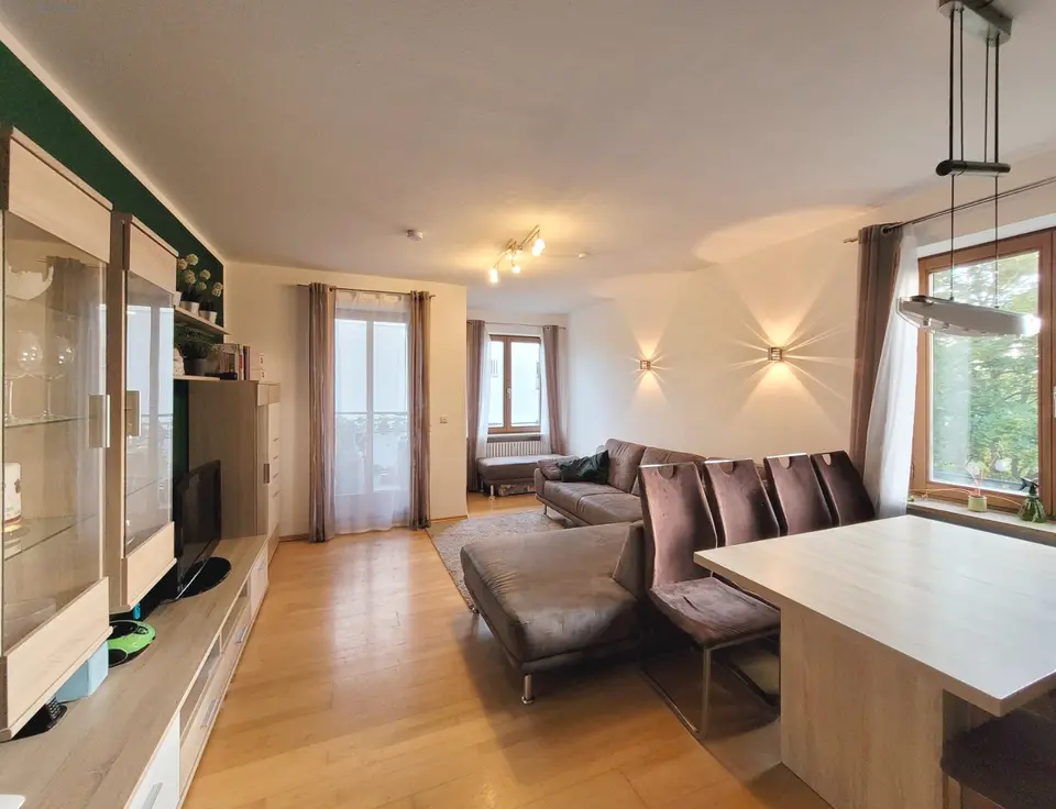 3 Zimmer Wohnung mit 70 m² in Augsburg – Bild 1