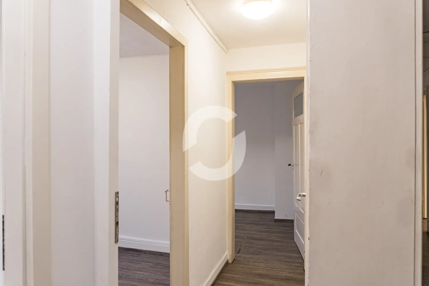 7 Zimmer Wohnung mit 150 m² in Stuttgart – Bild 2