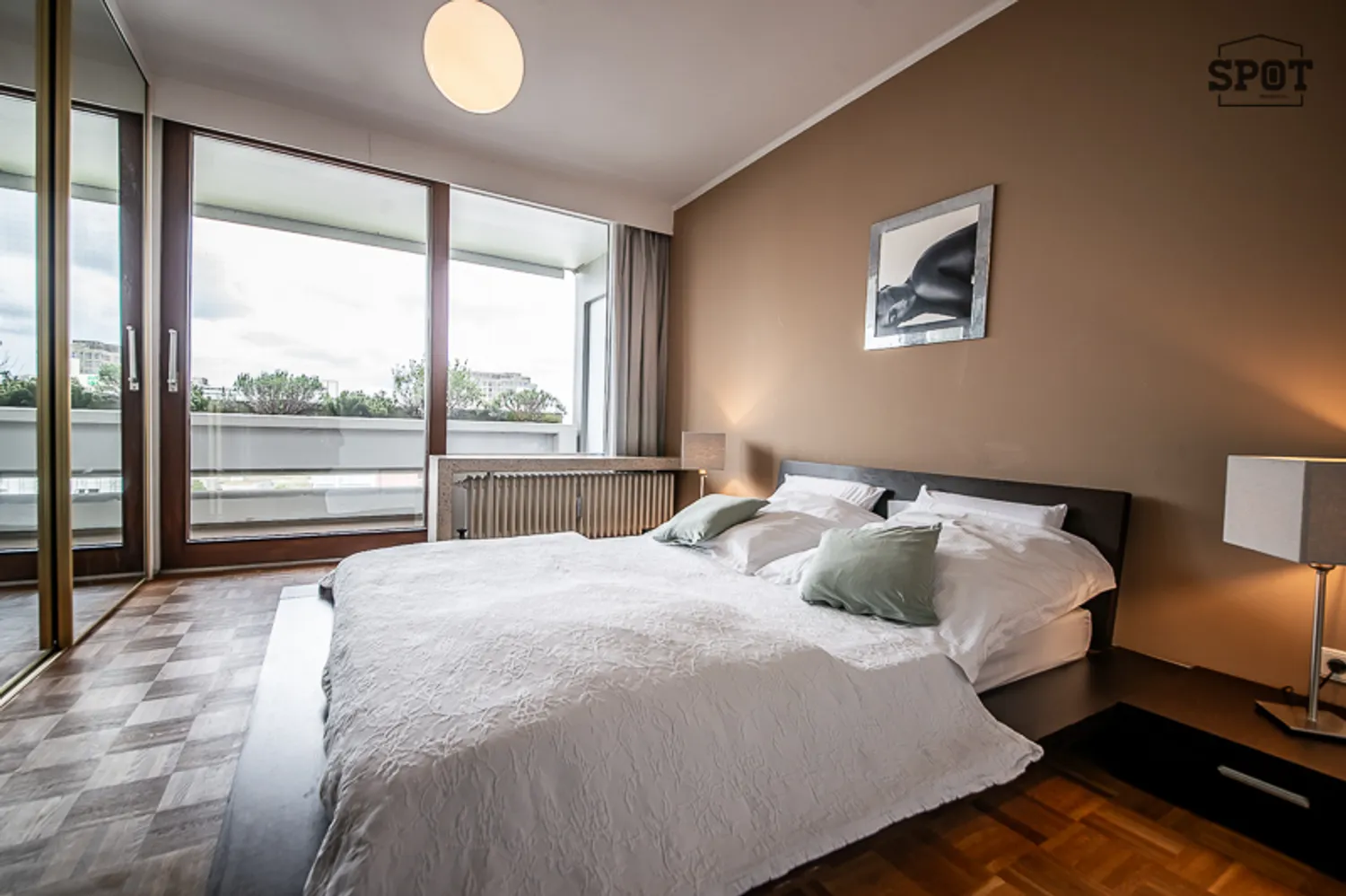 4 Zimmer Wohnung mit 127 m² in München – Bild 4
