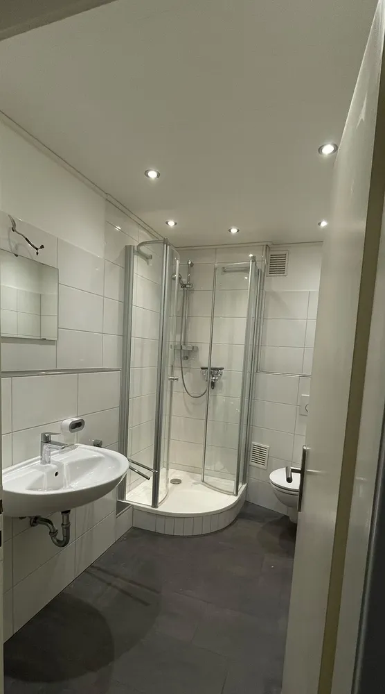 2 Zimmer Wohnung mit 44 m² in Oberhausen – Bild 2