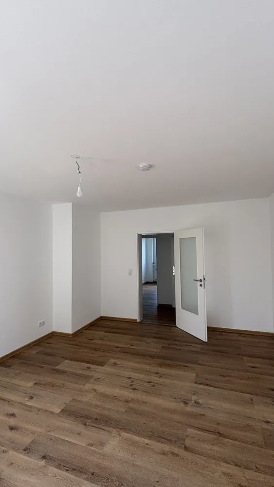 3 Zimmer Wohnung mit 70 m² in Köln – Bild 2