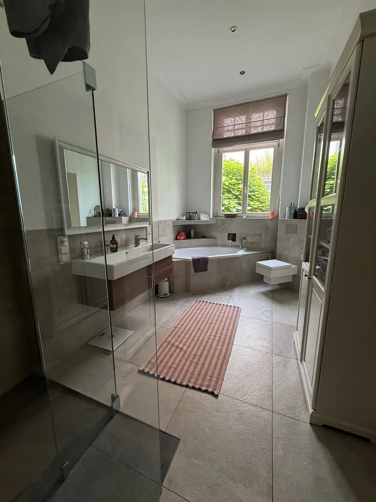 6 Zimmer Wohnung mit 220 m² in Leipzig – Bild 12