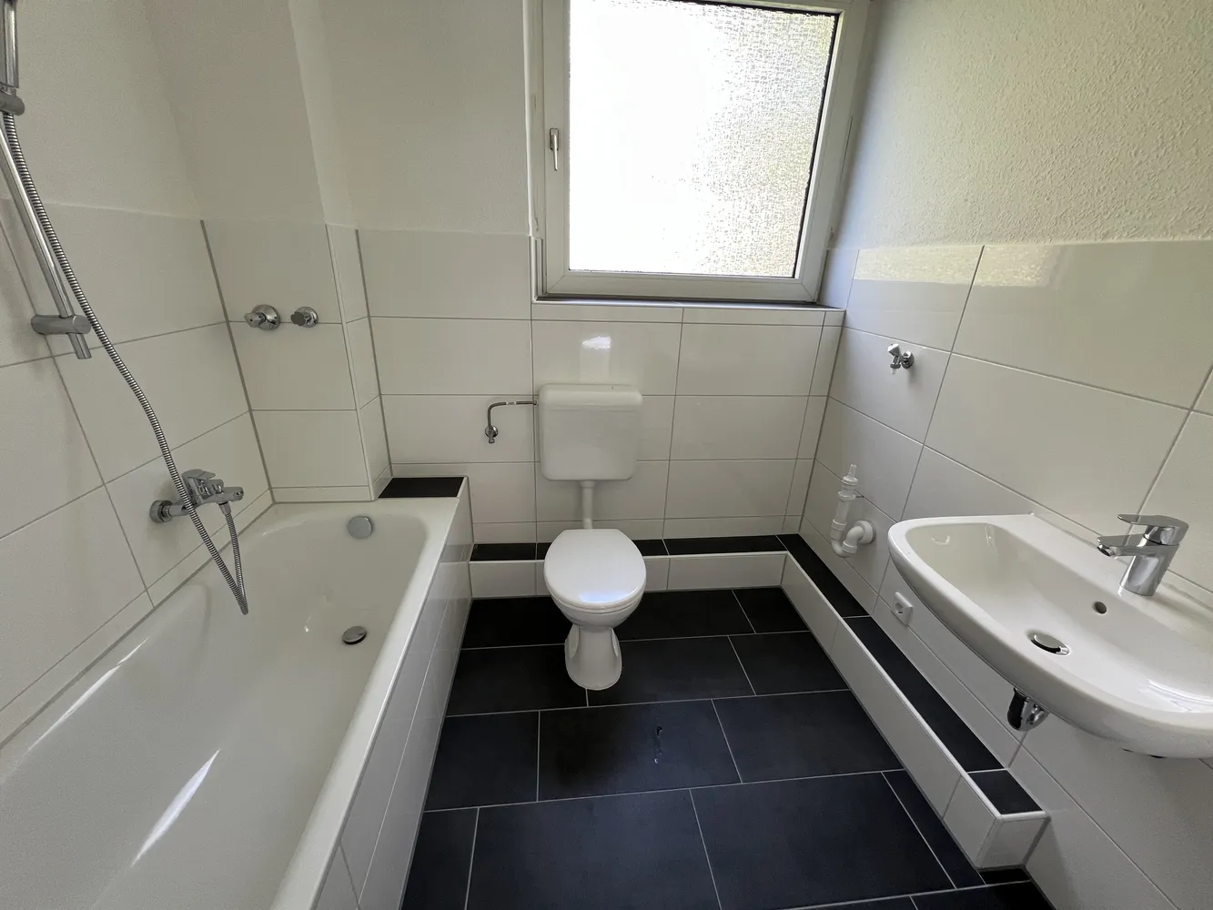 2 Zimmer Wohnung mit 51 m² in Duisburg – Bild 1