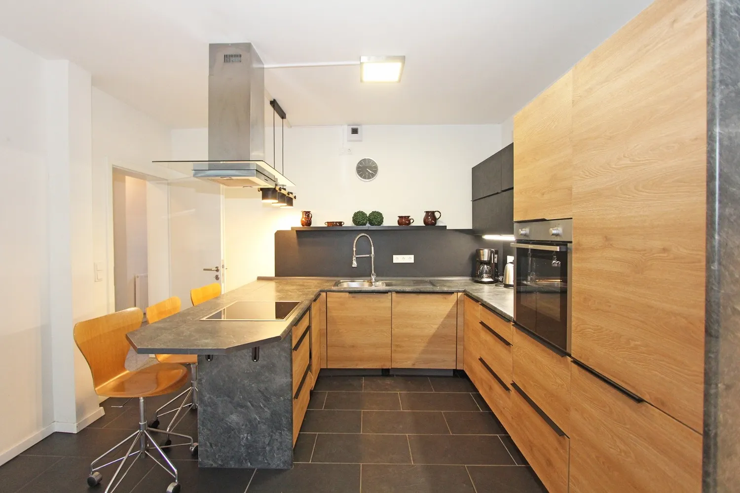 7 Zimmer Haus mit 150 m² in München – Bild 8
