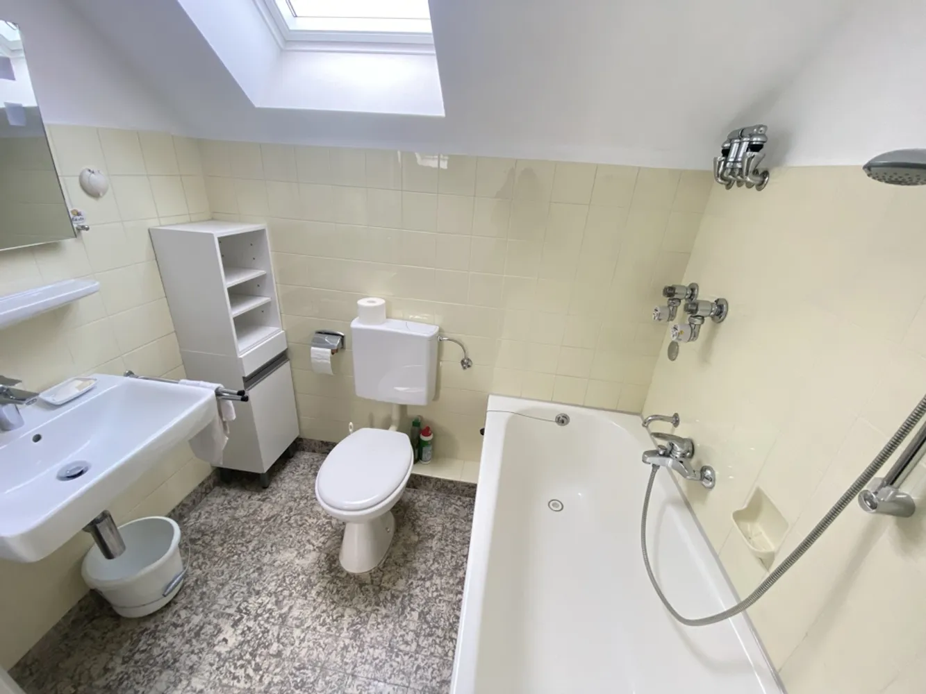 1 room apartment with 50 m² in Bielefeld – Photo 5