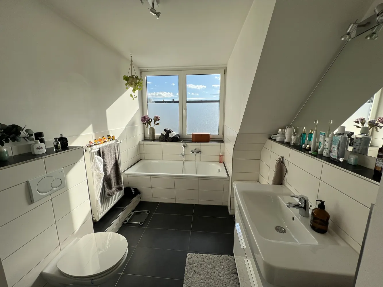 2 Zimmer Wohnung mit 79 m² in Hamburg – Bild 8
