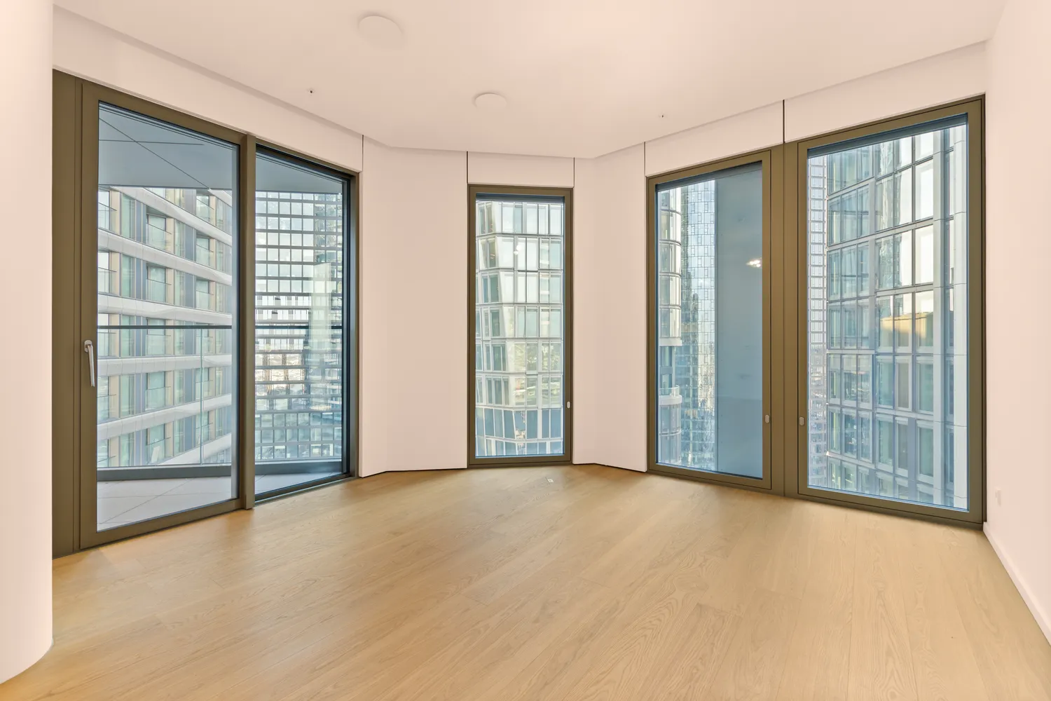 2 room apartment with 58 m² in Frankfurt am Main – Photo 9