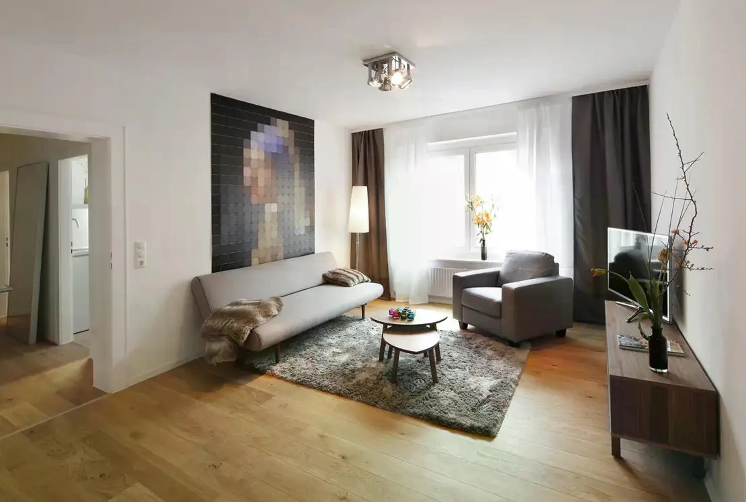 2 Zimmer Wohnung mit 57 m² in Frankfurt am Main – Bild 1