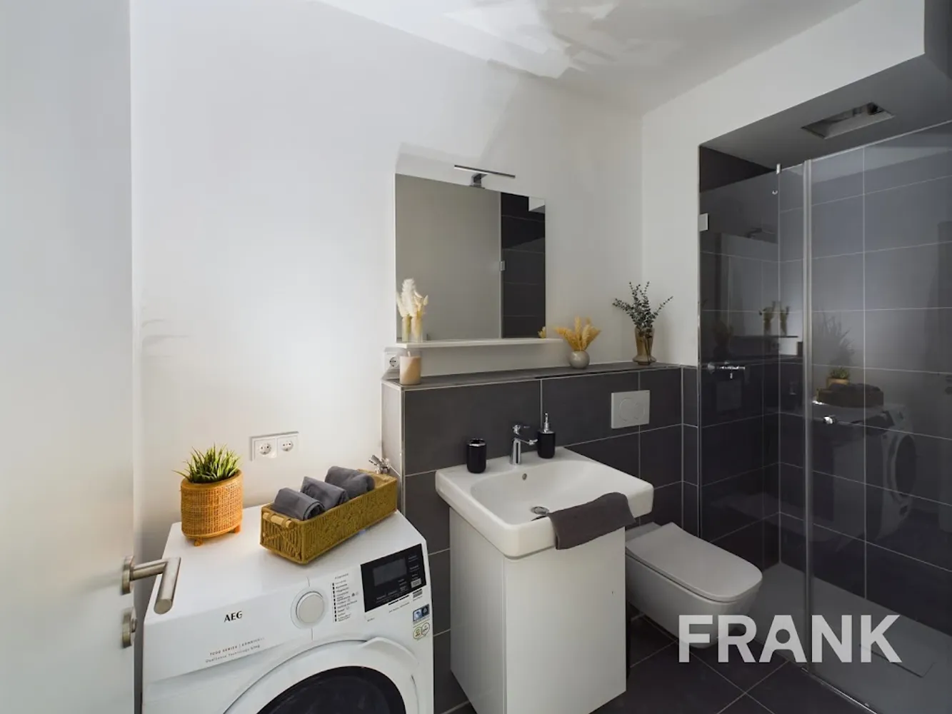 1 Zimmer Wohnung mit 38 m² in Frankfurt am Main – Bild 5