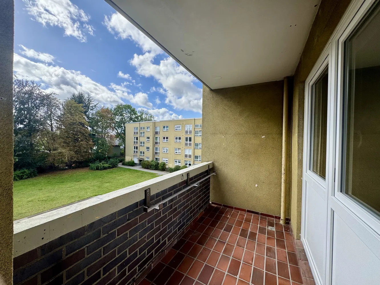 4 Zimmer Wohnung mit 93 m² in Berlin – Bild 3