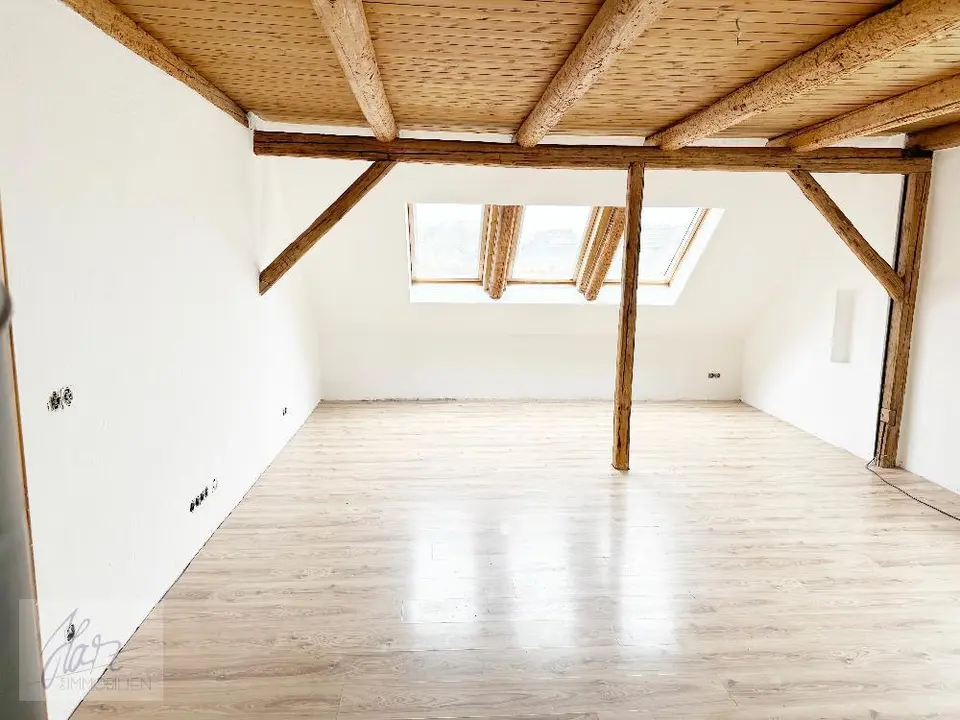 6 Zimmer Wohnung mit 127 m² in Riesa – Bild 3