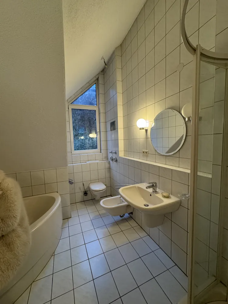 4 Zimmer Wohnung mit 110 m² in Stuttgart – Bild 11