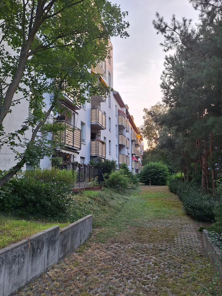 2 Zimmer Wohnung mit 55 m² in Berlin – Bild 12