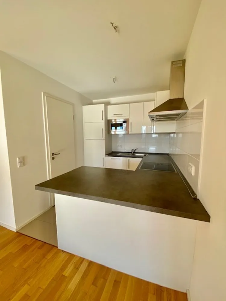 2 room apartment with 61 m² in Berlin – Photo 8