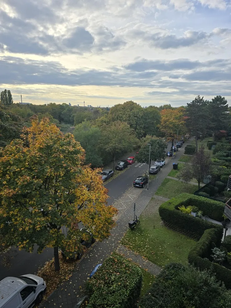 3 Zimmer Wohnung mit 93 m² in Düsseldorf – Bild 1