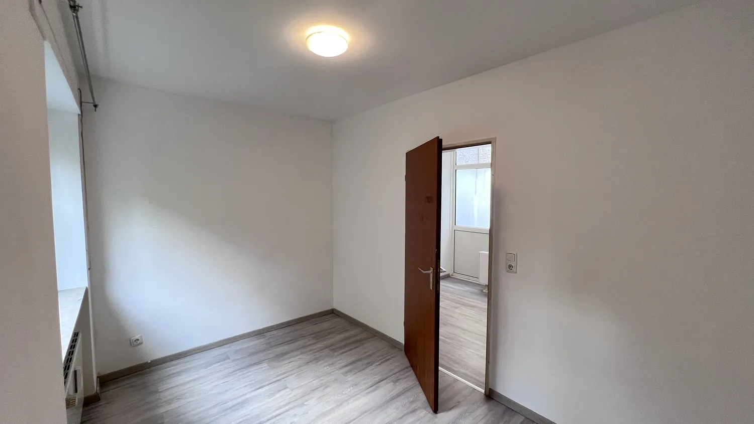 4 Zimmer Haus mit 119 m² in Neuss – Bild 2