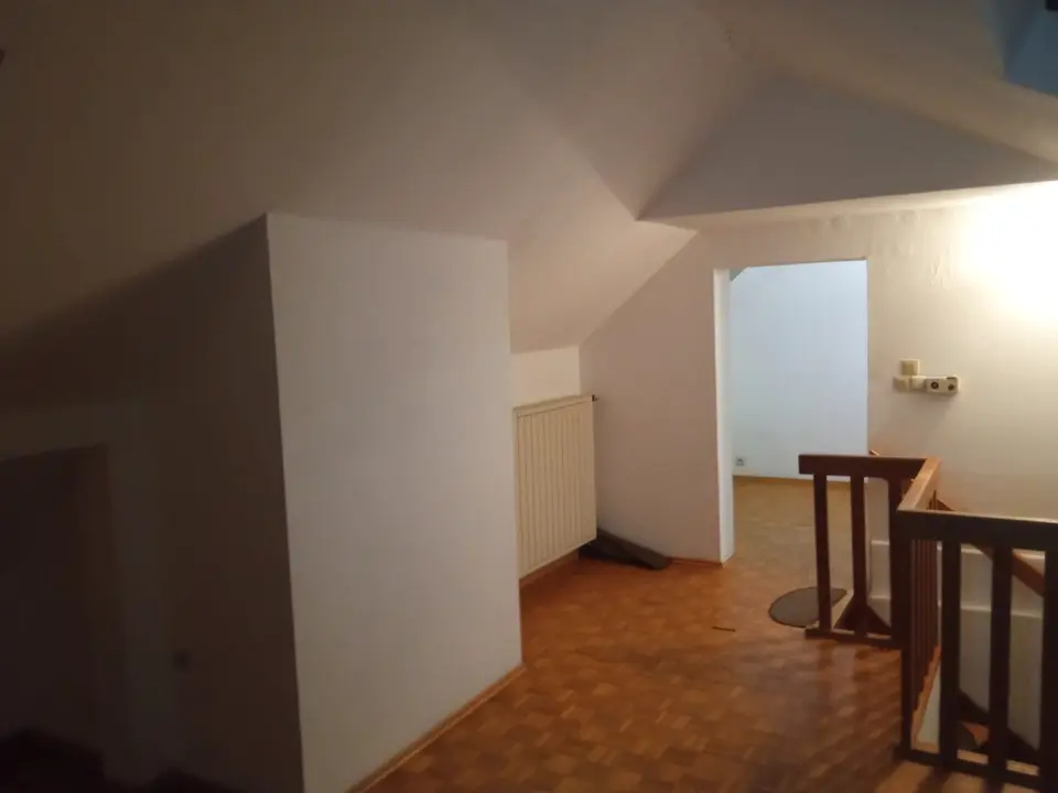 4 Zimmer Wohnung mit 120 m² in Hof – Bild 7