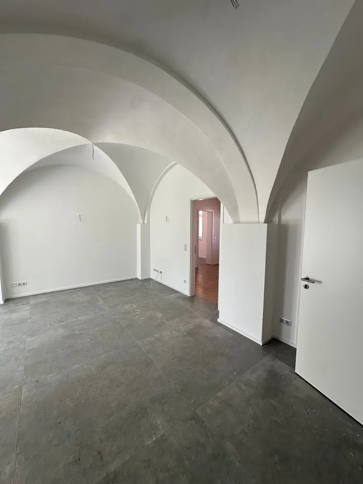 5 Zimmer Wohnung mit 130 m² in Crimmitschau – Bild 6
