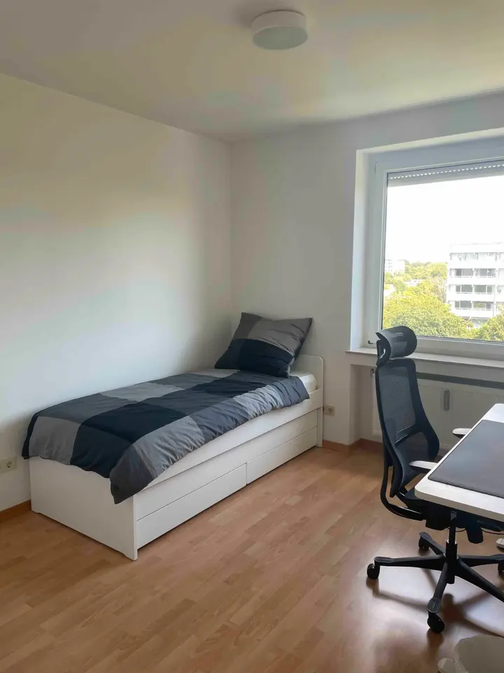 WG-Zimmer mit 100 m² in Fürstenfeldbruck – Bild 8