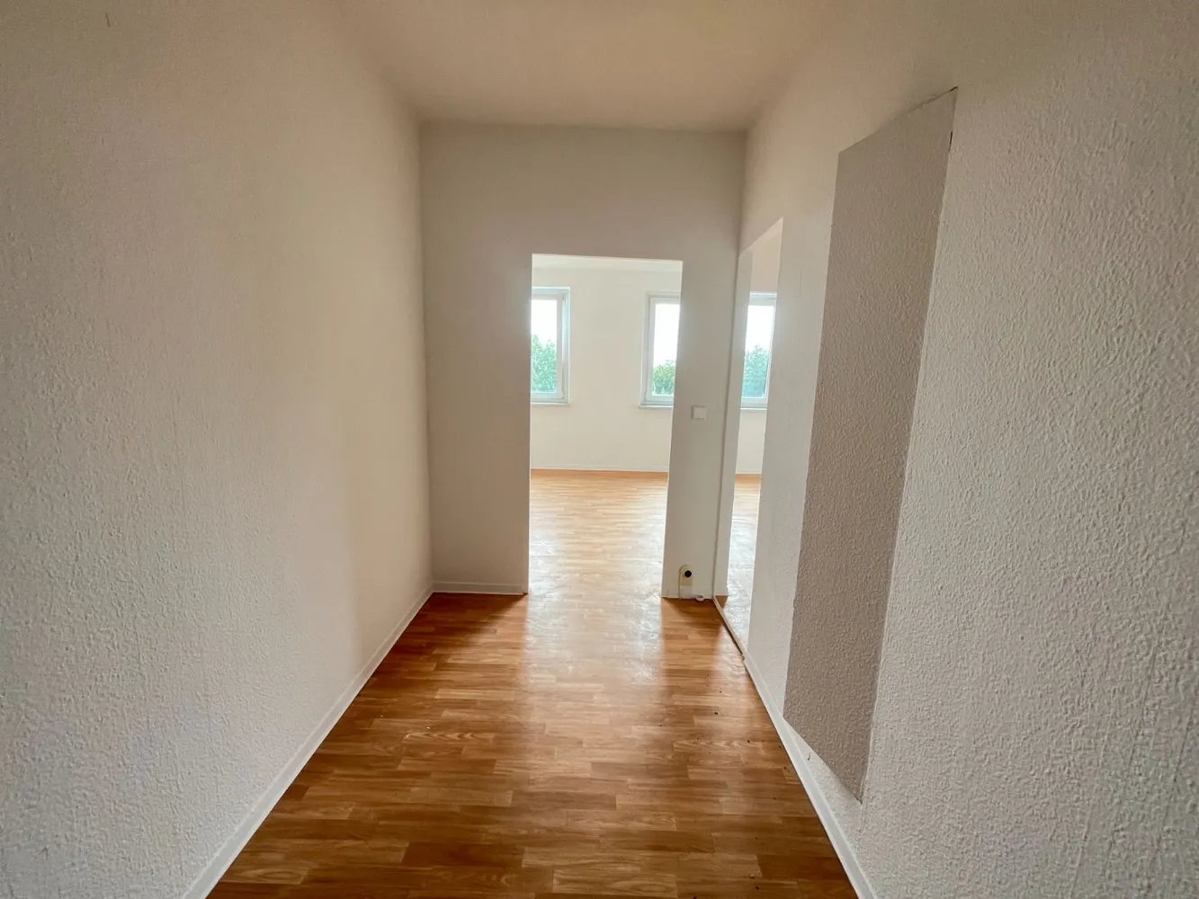 1 Zimmer Wohnung mit 34 m² in Halle (Saale) – Bild 4