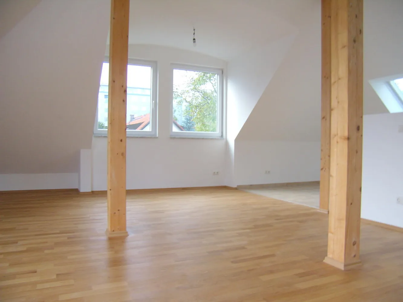 2 Zimmer Wohnung mit 82 m² in München – Bild 5
