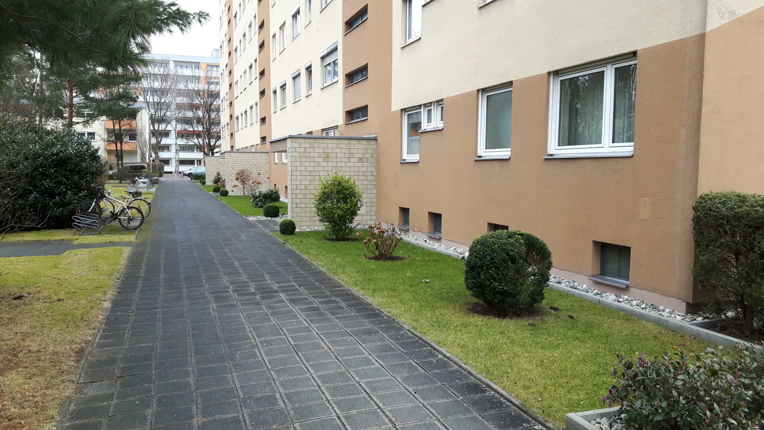 4 Zimmer Wohnung mit 107 m² in Nürnberg – Bild 3