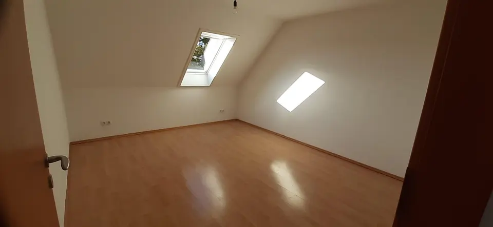 3 Zimmer Wohnung mit 77 m² in Fürstenfeldbruck – Bild 1