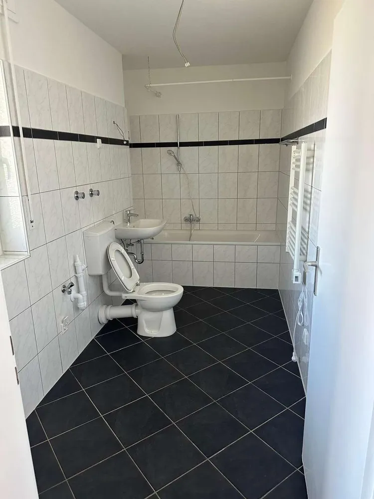 2 Zimmer Wohnung mit 65 m² in Gelsenkirchen – Bild 2