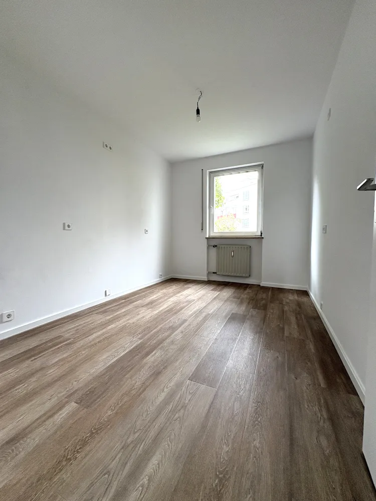 4 Zimmer Wohnung mit 87 m² in München – Bild 4