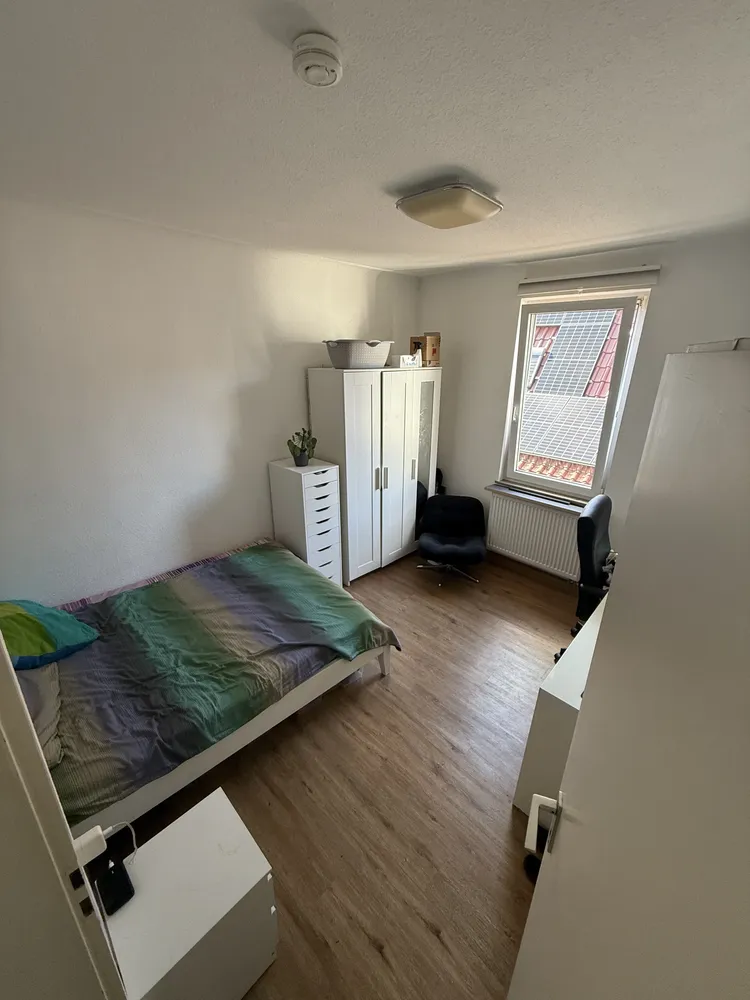 1 Zimmer Wohnung mit 68 m² in Stuttgart – Bild 1