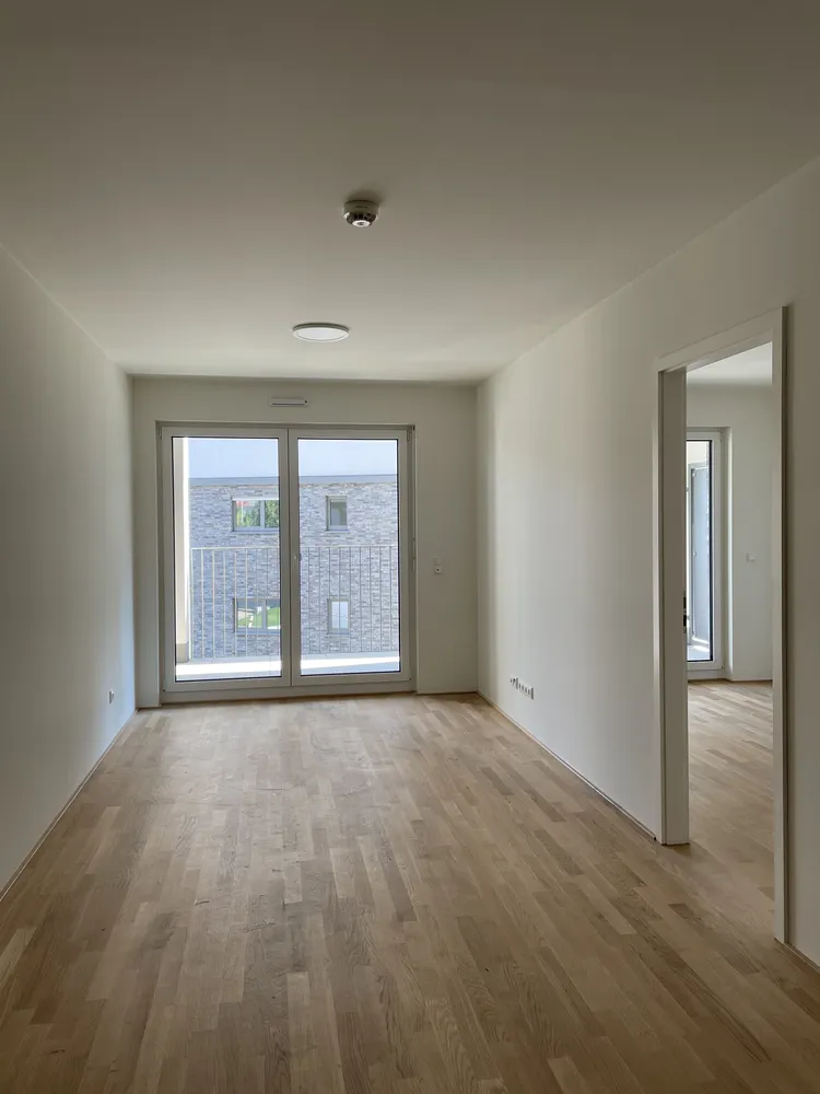 2 room apartment with 58 m² in Frankfurt am Main – Photo 2