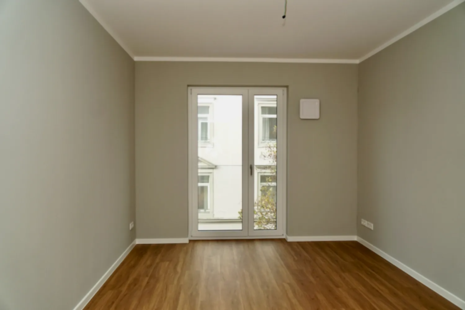 4 Zimmer Wohnung mit 110 m² in Dresden – Bild 2