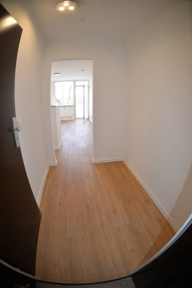 1 Zimmer Wohnung mit 30 m² in Köln – Bild 5
