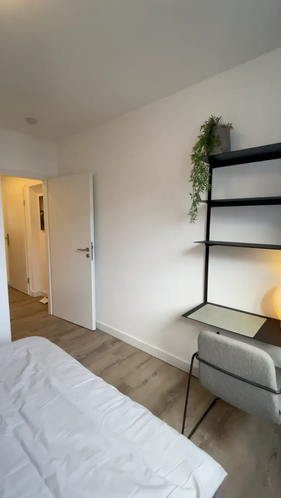 2 Zimmer Wohnung mit 35 m² in Düsseldorf – Bild 11