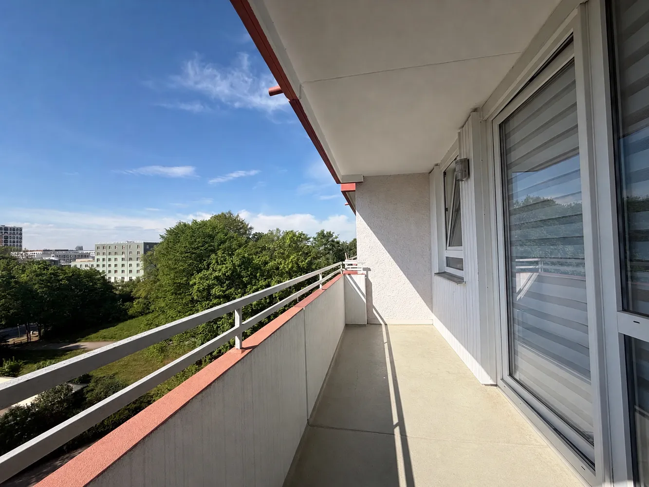 3 Zimmer Wohnung mit 69 m² in München – Bild 3