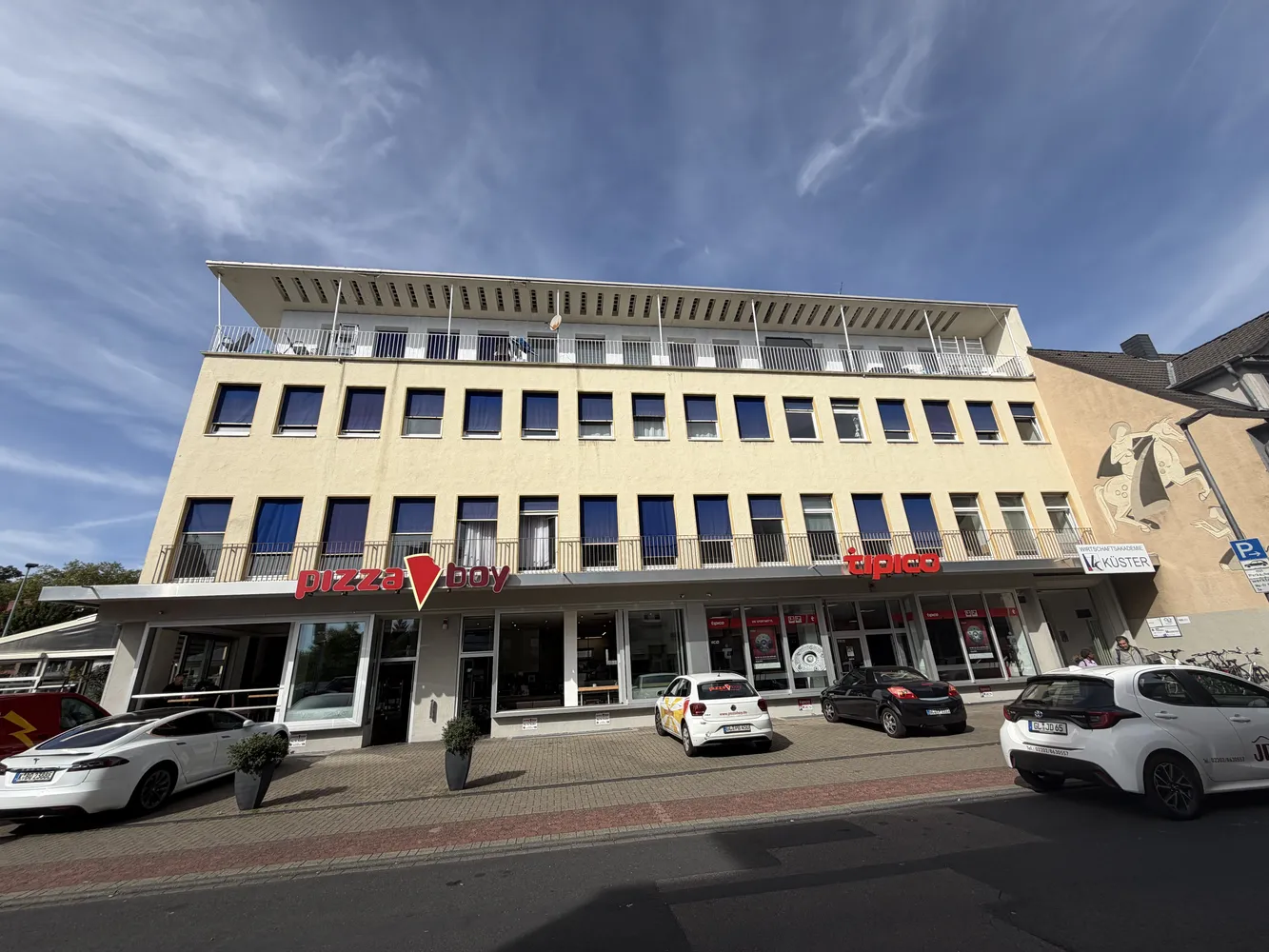 4 Zimmer Wohnung mit 120 m² in Bergisch Gladbach – Bild 3