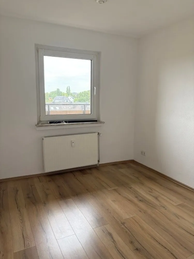 3 Zimmer Wohnung mit 71 m² in Duisburg – Bild 4