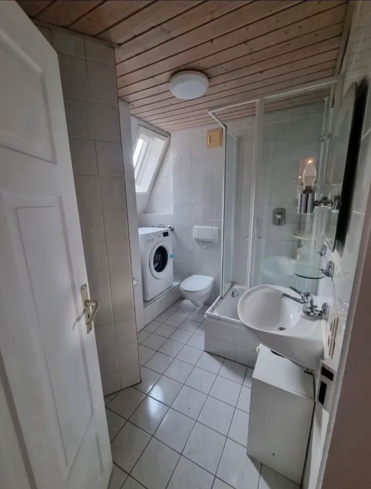 5 Zimmer Wohnung mit 107 m² in Stuttgart – Bild 10
