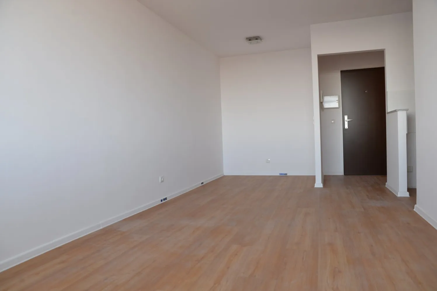 2 room apartment with 50 m² in Cologne – Photo 1