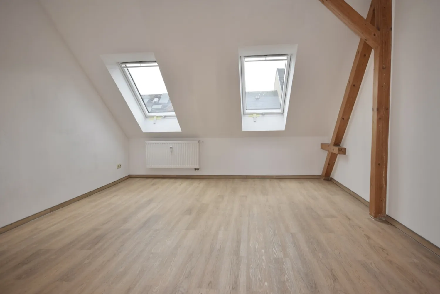 4 Zimmer Wohnung mit 80 m² in Chemnitz – Bild 7